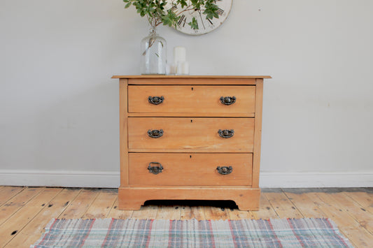 'Cecille' Vintage Chest of Drawers